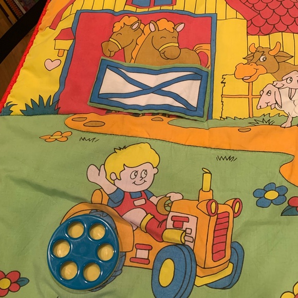 Interactive farm blanket - Picture 7 of 10